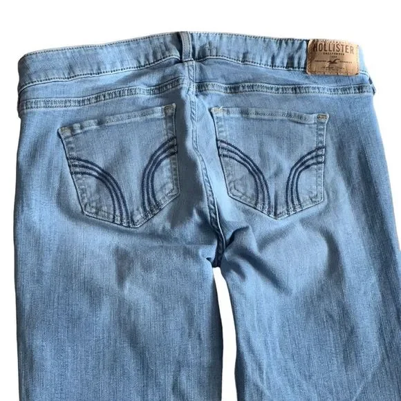 HOLLISTER Light Wash Straight Jeans Size W30 L33 - Picture 6 of 14